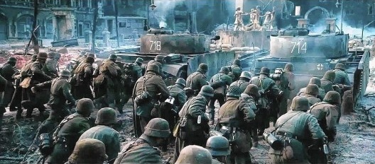 Cena do filme Stalingrado, a batalha final (Stalingrad), direção de Fedor Bondarchuk, 2013