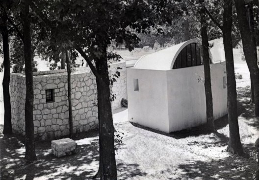 Casa ponte (Casa sobre o arroio), pavilhão abobadado, Mar del Plata, 1947. Arquiteto Amancio Williams