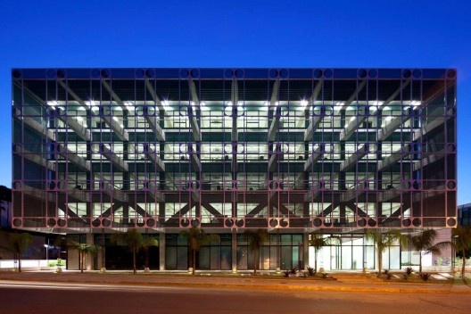 Edifício Sede do Confea, Brasília DF. Pedro Paulo de Melo Saraiva Arquitetos Associados