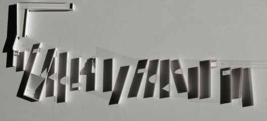 Museu de Arte Contemporânea Nadir Afonso, maquete física (paredes estruturais), Chaves, Portugal, 2015. Arquiteto Álvaro Siza