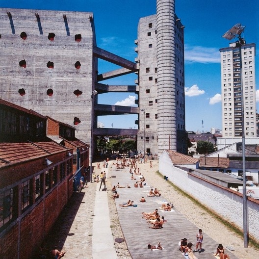 Sesc Pompéia, São Paulo. Arquiteta Lina Bo Bardi