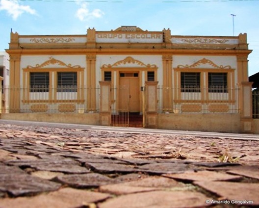 Grupo Escolar Presidente Brasil Caiado