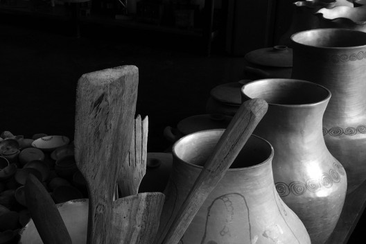 A cerâmica do Candeal, no passado os potes eram produzido para armazenar agua para enfrentar o longo período de estiagem da região