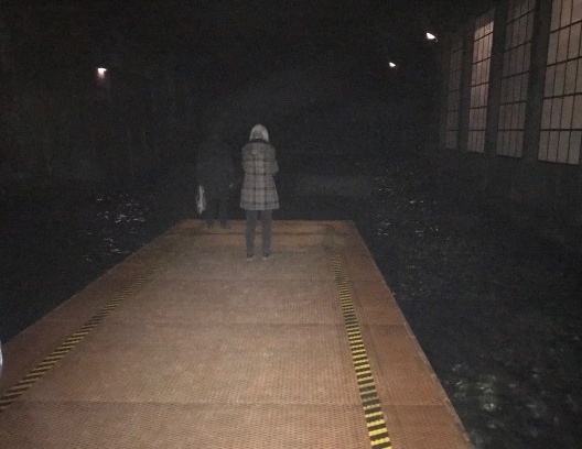 Gian Maria Tosatti, Storia della notte e destino delle comete, ultima sala com o mar escuro