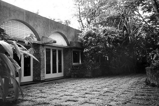 Casa Simon Fausto, Ubatuba, 1961. Arquiteto Flávio Império