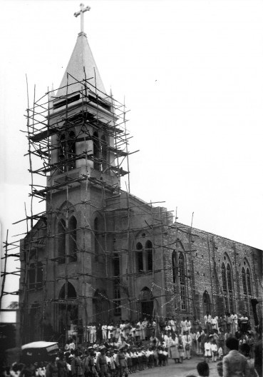Construção da na Catedral de Nossa Senhora das Vitórias, Vitória da Conquista, anos 1930