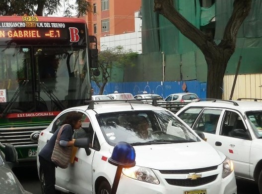 Não há taxímetro: o preço se regateia antes da viagem