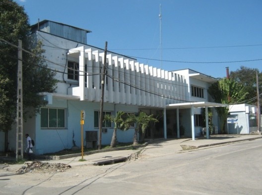 Dentro del repertorio temático desarrollado por este arquitecto se encuentran los edificios públicos, destacándose entre ellos la antigua Funeraria Mayoral y la Estación de Bomberos.