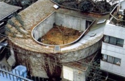 White U, Tóquio, Japão, 1976. Arquiteto Toyo Ito