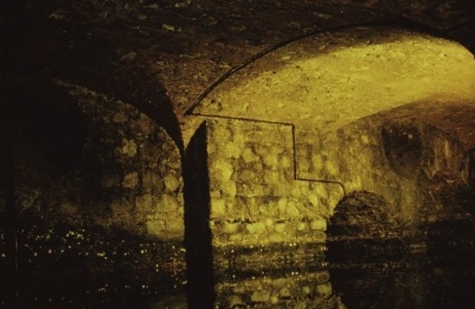 Subsolo da antiga alfândega de Salvador, logo após restauro em 1984