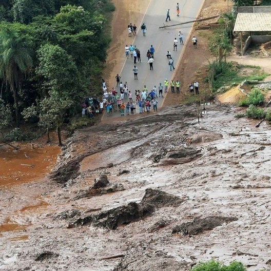 Nota de solidariedade à população