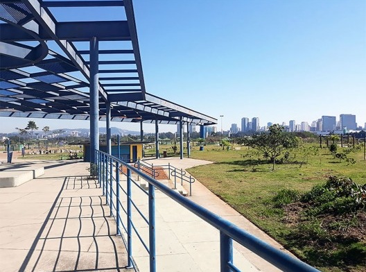 A produção de espaço público na Grande São Paulo