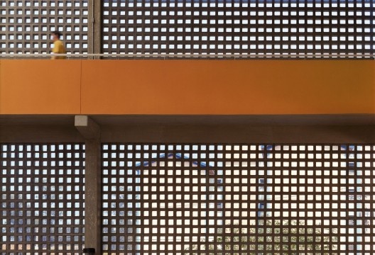Escola FDE – Campinas F1, Campinas SP Brasil, 2004. Arquitetos Fernando de Mello Franco, Marta Moreira e Milton Braga / MMBB Arquitetos