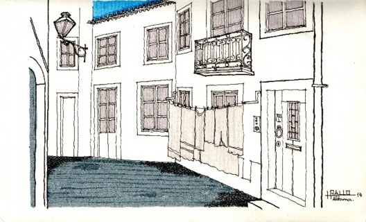 Lisboa: casario em rua estreita de Alfama