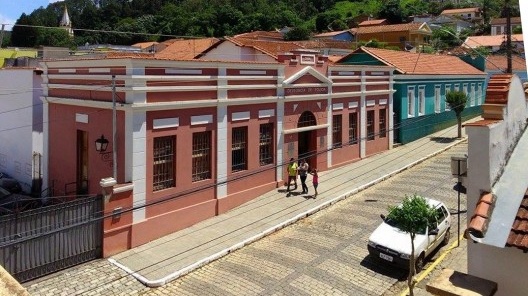 Delegacia de Polícia, Passa Quatro MG, 29 out. 2015