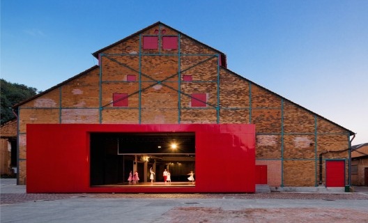 Teatro do Engenho Central Piracicaba, São Paulo, 2009, projeto Brasil Arquitetura