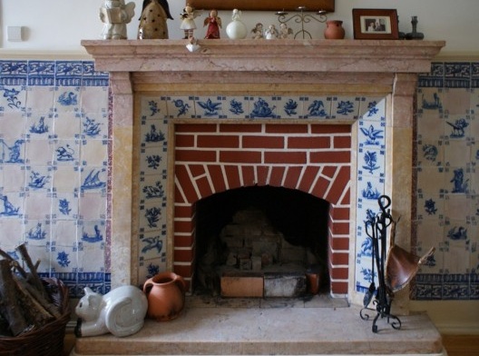 Fig. 10 – Lareira integrada no hall