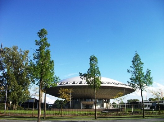 Evoluon UFO. Eindhoven, maio 2015
