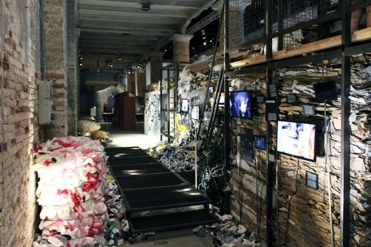 Reciclagem e a produção excessiva de lixo na Índia