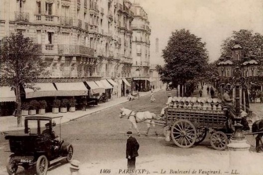 Boluevard de Vaurigard, Paris, c.1900, cartão postal
