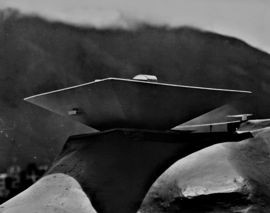 Foto da maquete do ante-projeto do MAM, outubro 1955