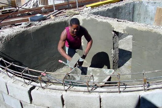 12. Proceso constructivo lote de dos niveles, construcción de cisterna