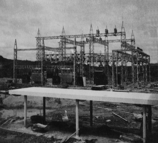 Usina Termoelétrica de Juquiá em construção