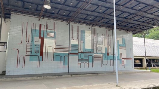Mural cerâmico de Burle Marx, 1960. Possivelmente a primeira encomenda de Clemente Gomes ao paisagista-artista