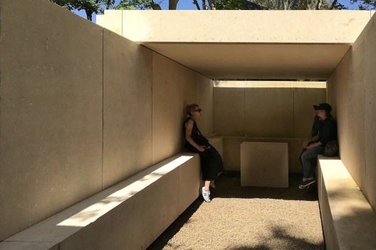 Capela de Eduardo Souto de Moura, interior