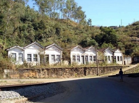 Vista parcial do conjunto de casas geminadas, Ouro Preto MG, julho 2009