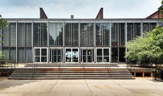 Mies van der Rohe, S. R. Crown Hall (1950-56). Illinois Institute of Technology