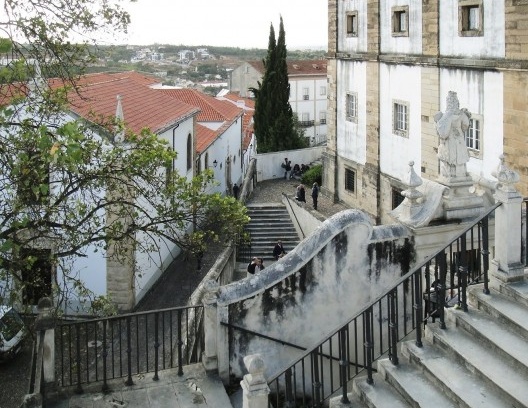 Escada de Minerva, acesso à Biblioteca Joanina, Coimbra