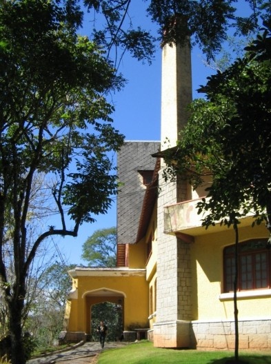 Ginásio Nova Friburgo: torre da chaminé