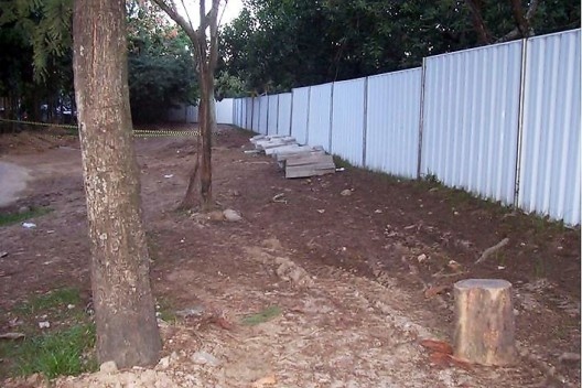 Vista interna da área de piquenique, junho 2006