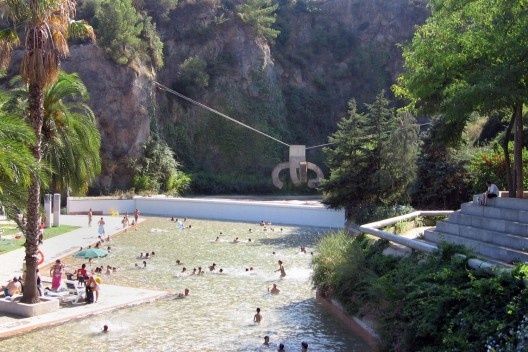 Parc de la Creueta del Coll, Barcelona, arquitetos Josep Martorell e David Mackay