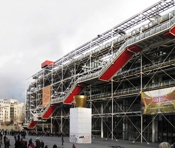 Beaubourg, Paris. Arquitetos Renzo Piano e Richard Rogers