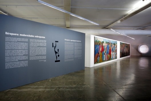 Painel de entrada da exposição