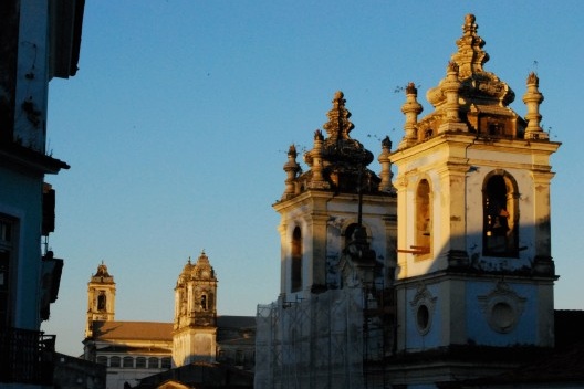 Centro Histórico de Salvador, cidade alta, aspecto da igreja de Nossa Senhora do Rosário dos Pretos no Largo do Pelourinho