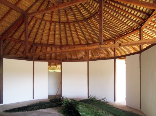 Centro Experimental Floresta Ativa - CEFA, palco do auditório, RESEX Tapajó-Arapiuns PA. Arquiteta Cristina Xavier