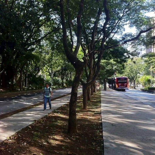 Corredor de ônibus da Avenida 9 de Julho, São Paulo