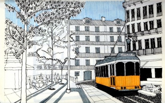 Lisboa: Pormenor da Praça Luiz de Camões com a presença dos bondes antigos da cidade