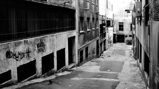 Beco nos arredores do Porto