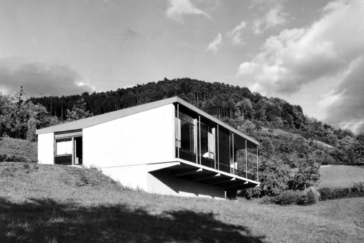 Residência Gustav Abel. Gernsbach, Alemanha, 1951-1952. Arquiteto Hans Broos