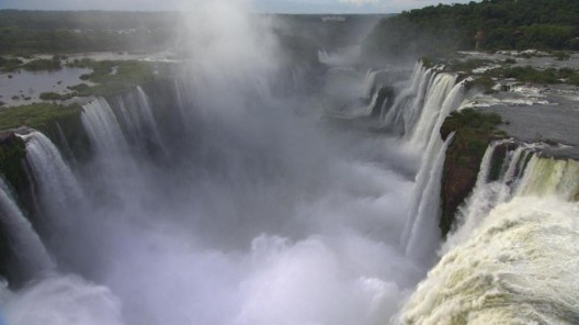 Cataratas de Iguaçu, Província de Missões, divisa entre Argentina e Brasil