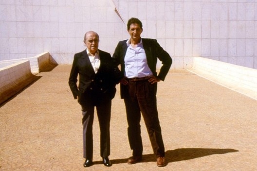 Oscar Niemeyer e Roberto Segre