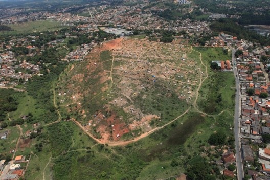 Vista Aérea da Ocupação Dandara – Agosto 2010