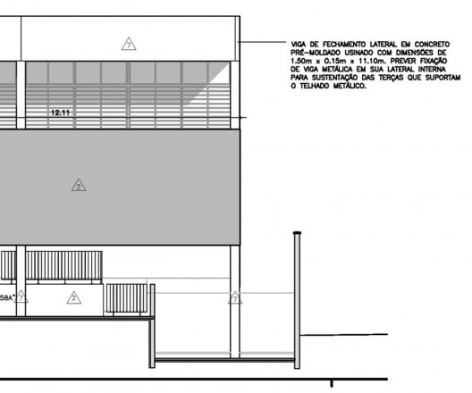 Escola FDE – Campinas F1, corte ampliado, Campinas SP Brasil, 2004. Arquitetos Fernando de Mello Franco, Marta Moreira e Milton Braga / MMBB Arquitetos