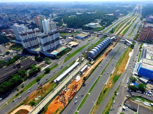 A cidade em disputa