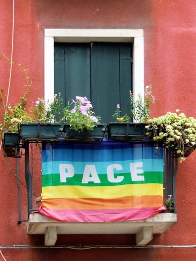 Faixa em janela, “Paz”, Veneza