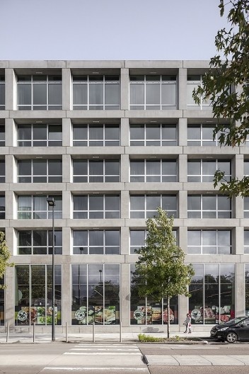 Bottière Chénaie, Nantes, França, 2019. Arquitetos Kees Kaan, Vincent Panhuysen, Dikkie Scipio (autores) / Kaan Architecten